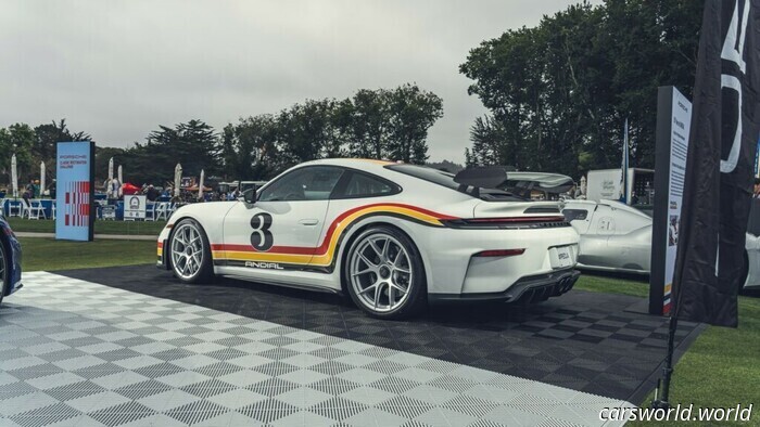 Porsche e Bentley si colorano per Monterey | Carscoops